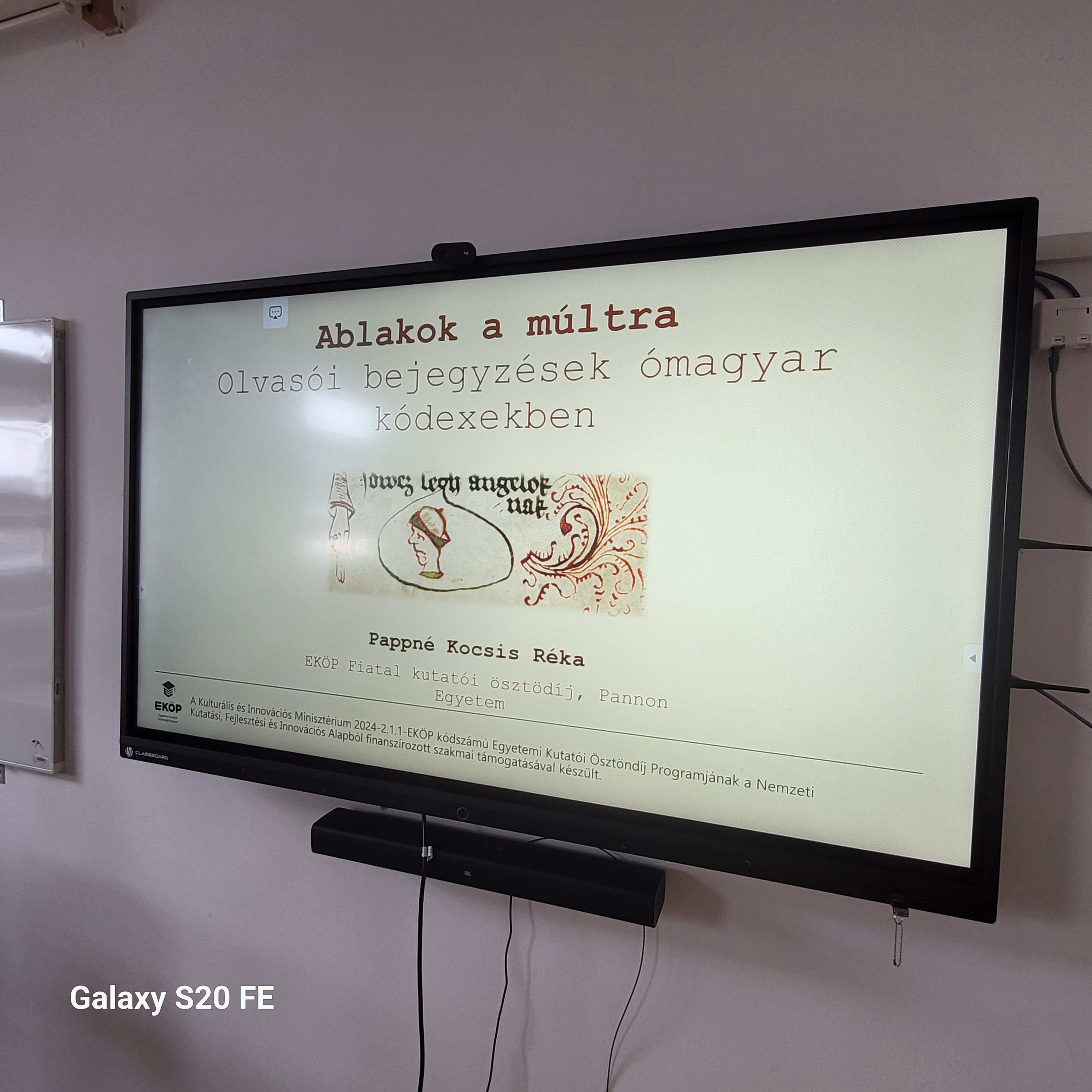 Ablakok a múltra - előadás az ómagyar kódexekről