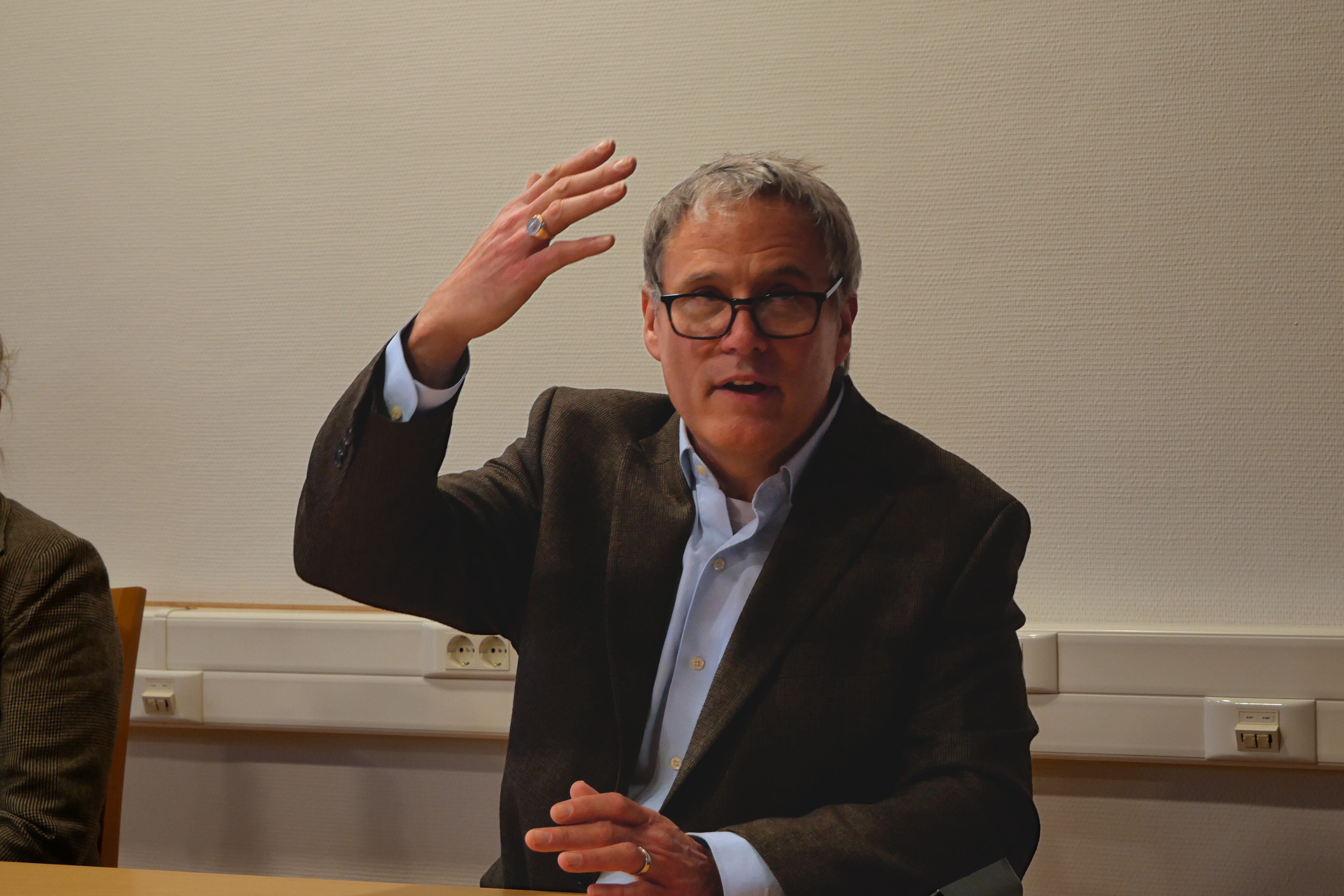 45a601df 1715 4a54 b50d 6049d15db153